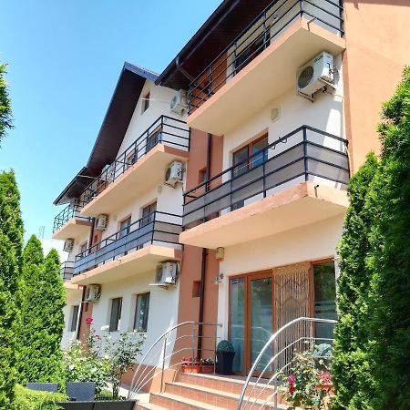 Casa Mevas Hotel Costinesti Exterior photo